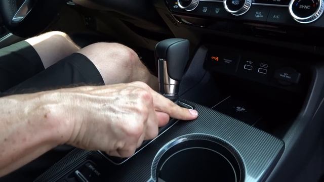 Is the 2023 Honda Civic Hatchback a BETTER car to BUY than a Toyota Corolla? смотреть онлайн