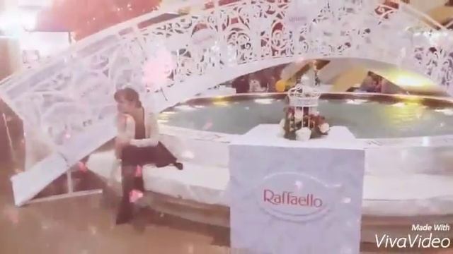 Декоративная кованая клетка в рекламной компании Rafaello! смотреть онлайн