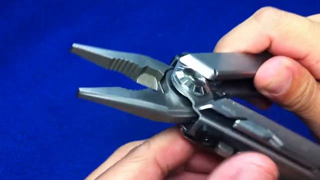 Gerber FLIK Multitool