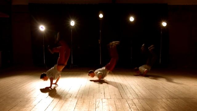 Blaze Up Crew смотреть онлайн