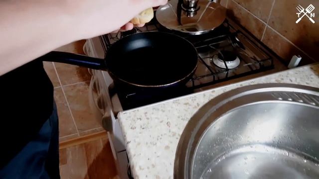 ГОТОВИМ ВКУСНЕЙШИЕ ГОРЯЧИЕ БУТЕРБРОДЫ ЗА 10 МИНУТ смотреть онлайн