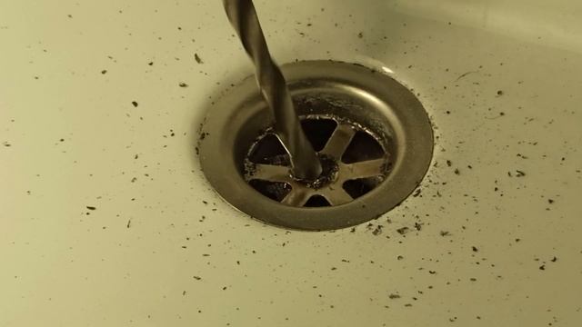 Как снять сифон с заржавевшим болтом (не выкручивается) смотреть онлайн