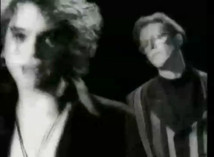 INXS ♫ Suicide Blonde смотреть онлайн