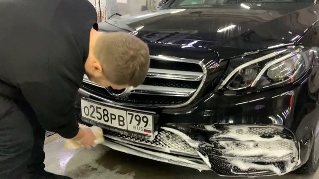 Подготовка авто к зиме на самомойке. Легкое жидкое стекло Gyeon Wetcoat