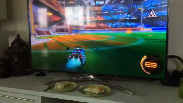 Playing rocket league lots of lag lol смотреть онлайн