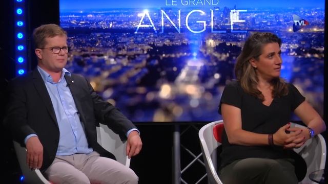 Grand Angle : Dans un Liban ruiné et fracturé, l’image de Béchir Gemayel смотреть онлайн