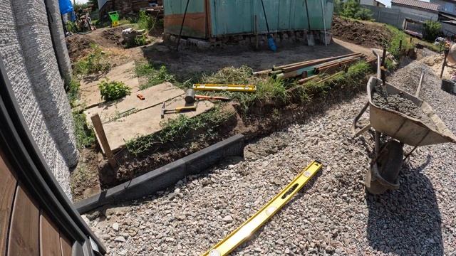 Установка бордюров для тротуарной плитки | Curb installation смотреть онлайн