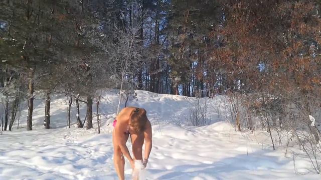 Обтирание снегом смотреть онлайн