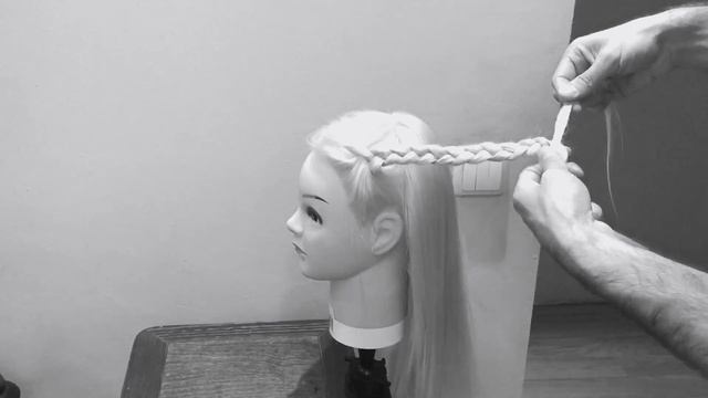 КАК СДЕЛАТЬ КРАСИВЫЙ ЭЛЕМЕНТ В ПРИЧЕСКЕ ПРИ ПОМОЩИ ПЛЕТЕНИЯ HOW TO BEAUTIFUL ITEM WITH WEAVING смотреть онлайн