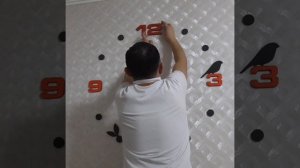 Большие настенные 3D часы установка