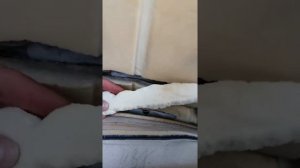 Чем клеить паралон на автокресле...