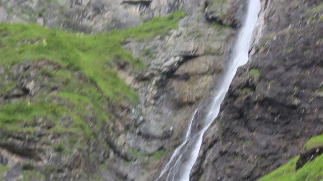 Водопад Горного Алтая смотреть онлайн