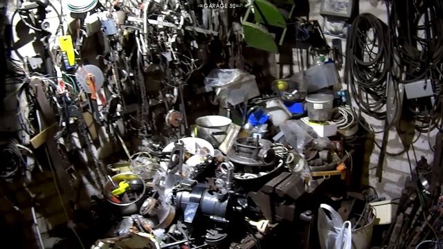 ЕДЕМ СМОТРЕТЬ ГАРАЖ С ЖЕЛЕЗЯКАМИ. смотреть онлайн