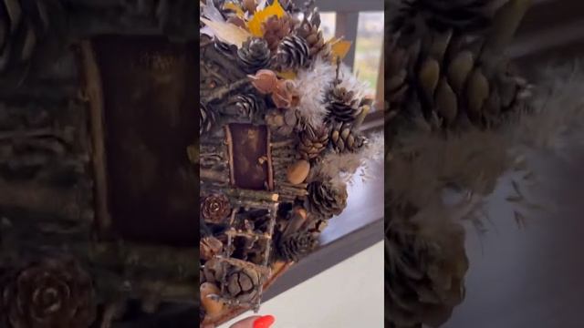 Домик на дереве. Поделка осенняя в школу / детский сад только из природных материалов. смотреть онлайн