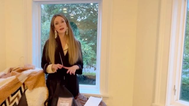 Renting Clothes?! Updated Rent The Runway Review 2021 смотреть онлайн