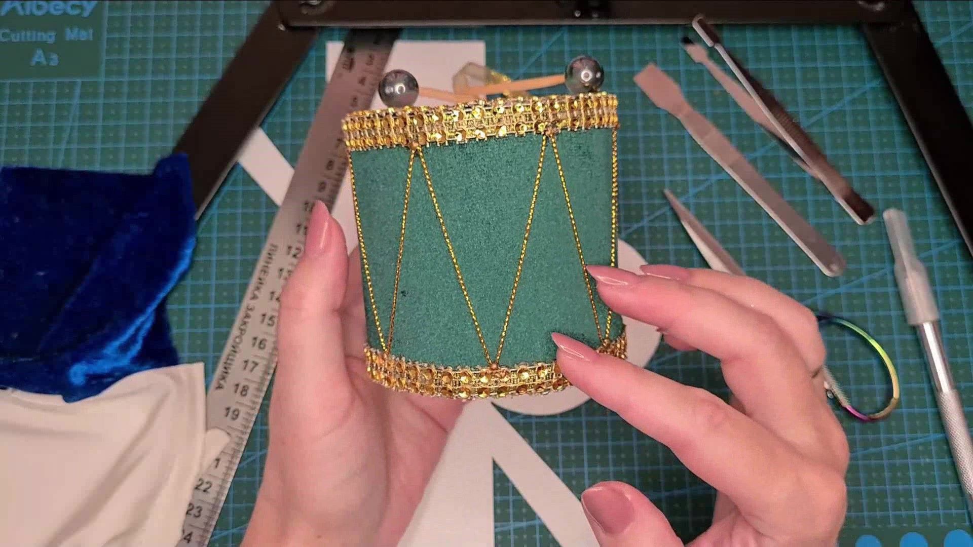 Новогодняя игрушка-барабан своими руками: пошаговое руководство от идеи до декора. Часть1 🎄🎄🎄 смотреть онлайн