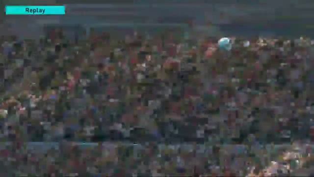 Гол ножницами от Марадоны)). Pes Mobile2018