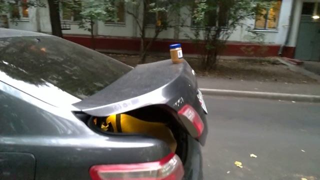 Открывание багажника Toyota Camry 40 смотреть онлайн