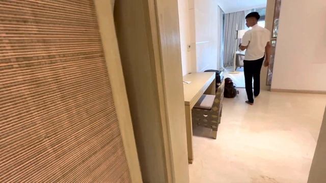 #Бали #Чангу Como Uma Canggu | Резиденция с одной спальней с видом на лагуну | комната 275 видеотур смотреть онлайн