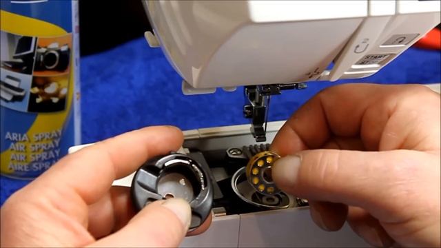 Manutenzione della macchina da cucire, pulizia del crochet rotativo e regolazione della tensione смотреть онлайн