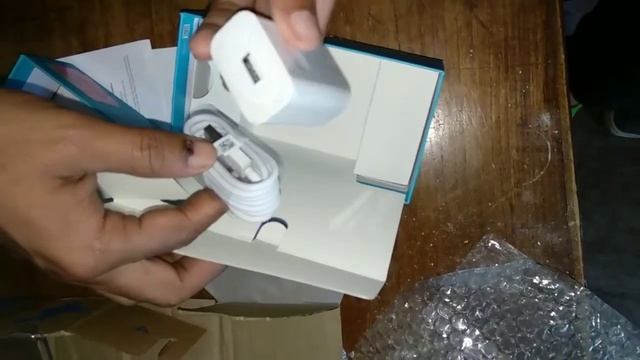 Honor 9 Lite Unboxing & Glacier Grey смотреть онлайн