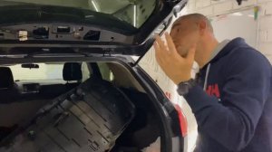 Как НЕЛЬЗЯ делать шумоизоляцию крышки багажника на примере Mazda CX-5