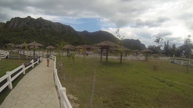 Western Cowboy Land Hua Hin / Хуахин для детей смотреть онлайн