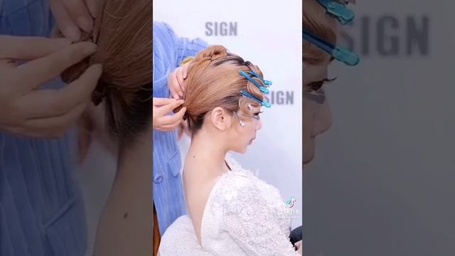 LÀM TÓC MÁI CỔ ĐIỂN смотреть онлайн