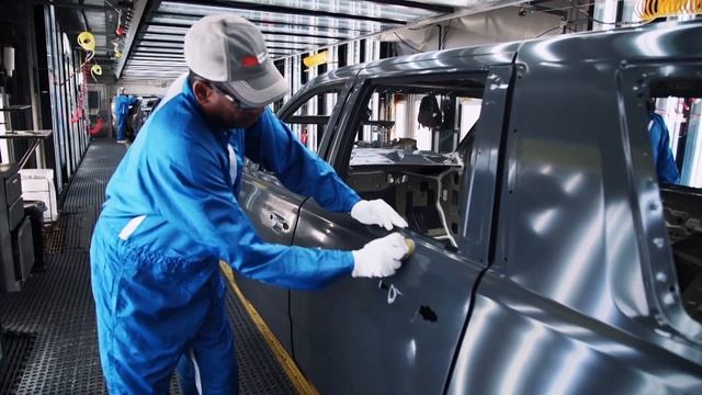 The History Of The Chevrolet Suburban | SUV Superbuild