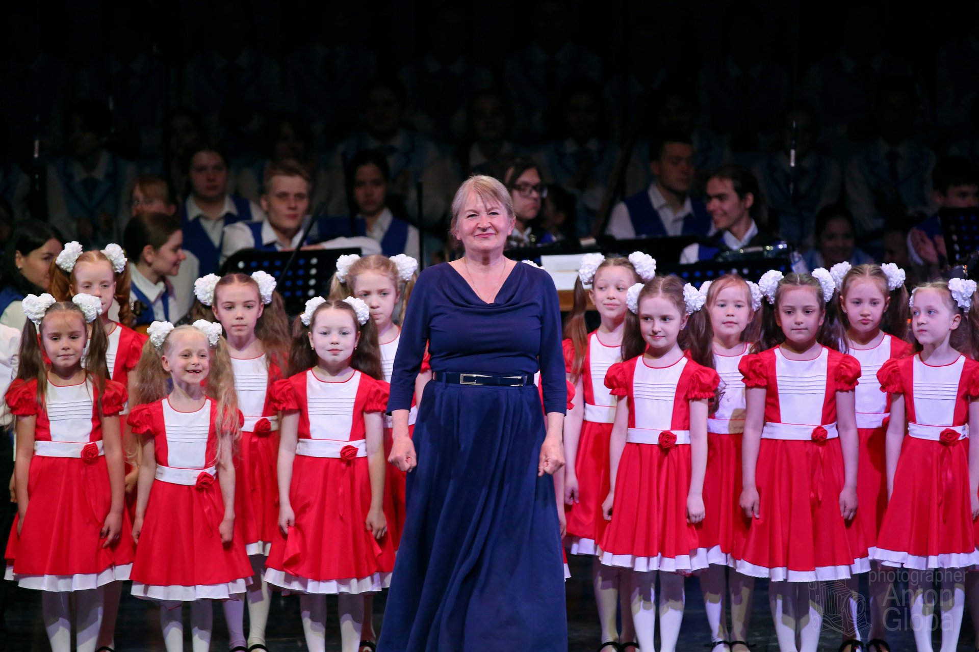 Младший хор "Зёрнышки", Ансамбль Локтева. Junior choir "Grains", Loktev Ensemble. смотреть онлайн