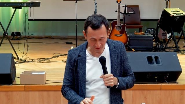 Дмитрий Лео. Бог ответил, как будет нас питать в последние дни смотреть онлайн