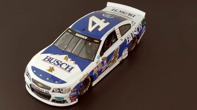 1/24 Revell Chevy SS NASCAR. смотреть онлайн