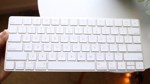 Magic Keyboard 1 Vs Magic Keyboard 2 In 2023! (Comparison) (Review)