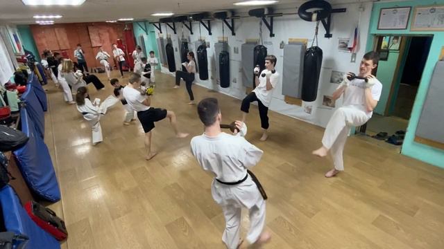 Тренировка 15 января 2024 года. Киокусинкай каратэ в Климовске на Западной 12. смотреть онлайн