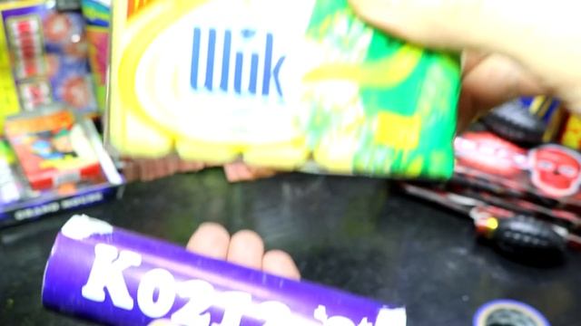 БОЛЬШИЕ ПЕТАРДЫ VS COCA COLA смотреть онлайн