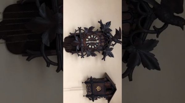 ANTIQUE GERMAN BLACK FOREST WESTMINSTER CHIME CUCKOO CLOCK RARE!!!