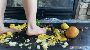 Feet food crush, fruits