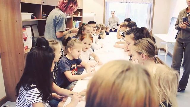 STARKIDS. Новогодние каникулы в загородном отеле Гнездо смотреть онлайн