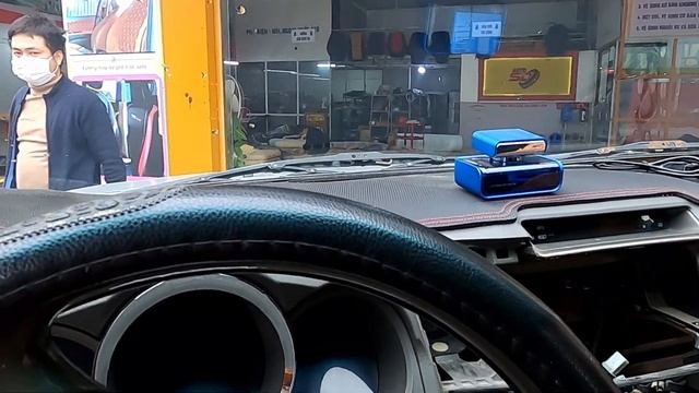 Ford Transit lắp màn hình Android và Vinfast Fadil độ đèn tăng sáng смотреть онлайн