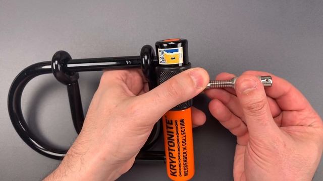 [1079] Kryptonite’s Double U-Lock Picked — The Messenger Mini+ смотреть онлайн