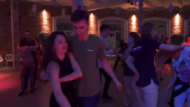 Ipanema Dance #Zouk Party. Andrey Korotaev & Julia Ivanova #Zouk improvisation смотреть онлайн