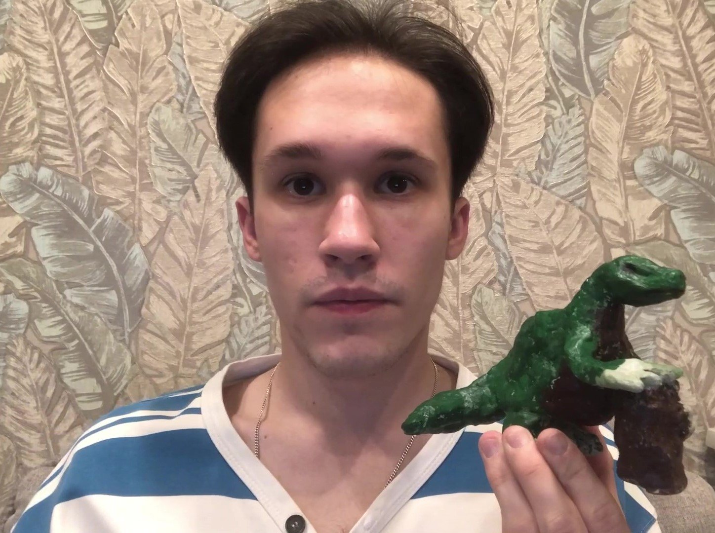 Самый когтистый динозавр: леплю из глины ящера теризинозавра смотреть онлайн