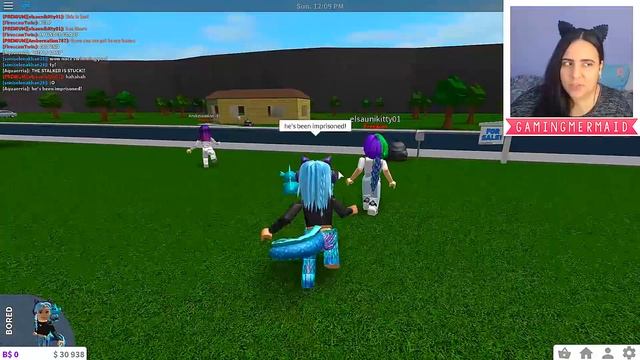 CREEPY STALKER BROKE INTO MY HOUSE AT OUR SLEEPOVER!! | Welcome to Bloxburg | Roblox Roleplay смотреть онлайн