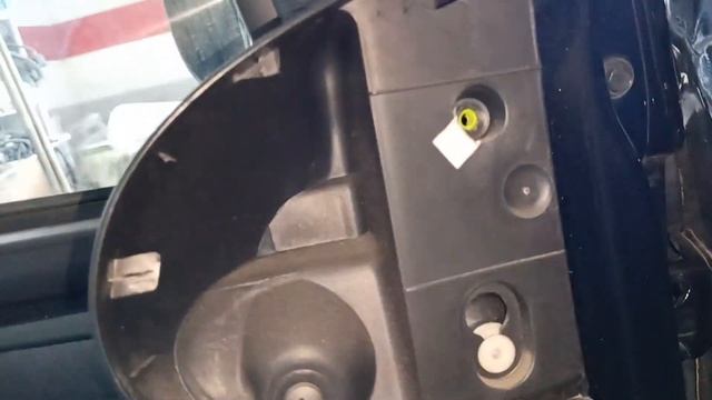 Как снять боковое зеркало Toyota Aygo 2012-2018 смотреть онлайн