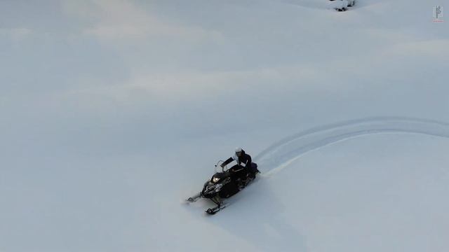 На снегоходе Тикси 250 по Каме - съемки с коптера смотреть онлайн