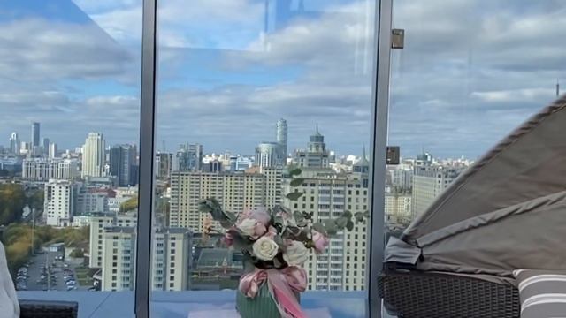 Пентхаус с террасой в Огнях Екатеринбурга смотреть онлайн