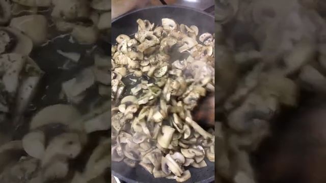 Пюре из брокколи и грибов смотреть онлайн