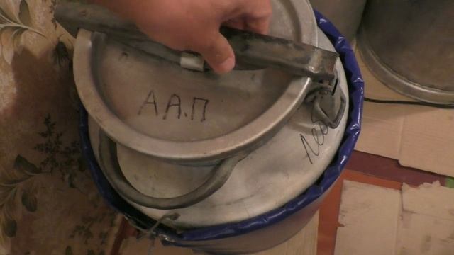 ЧТО ТАКОЕ ДЕКРИСТАЛЛИЗАТОР МЕДА? Как лучше накладывать закристаллизовавшийся мед? смотреть онлайн