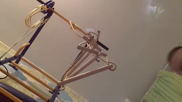 Сева показывает, что будете если, смешать воду и соду