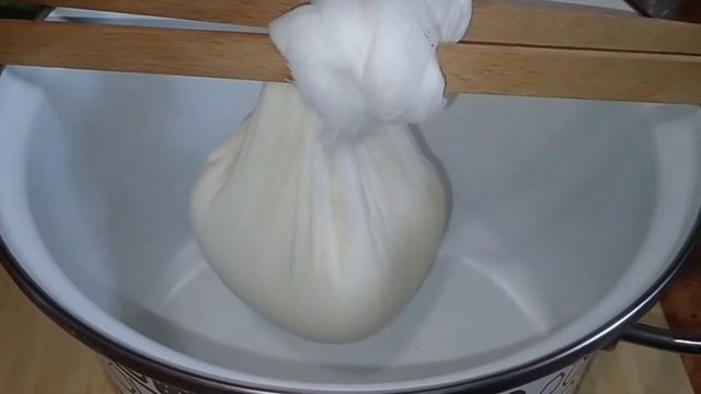 ДОМАШНИЙ ТВОРОГ ИЗ КИСЛОГО МОЛОКА смотреть онлайн